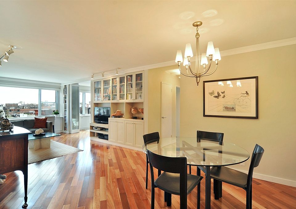 1st image of 115 E 9th St APT 8-C