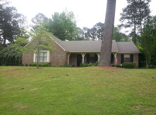 1201 66th St, Meridian, MS 39305