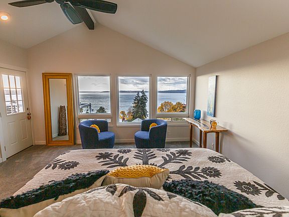 Wake up to this view!