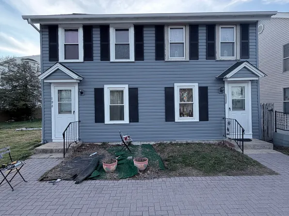 128 Canal St, Delaware City, DE 19706