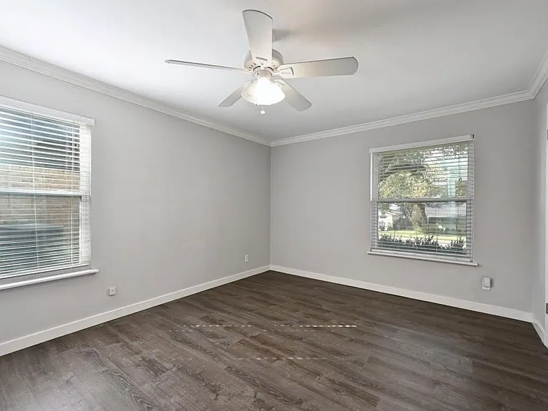 5903 Highland Hills Dr — Photo 18