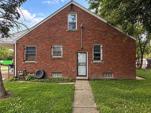 4th image of 14200 Jane St