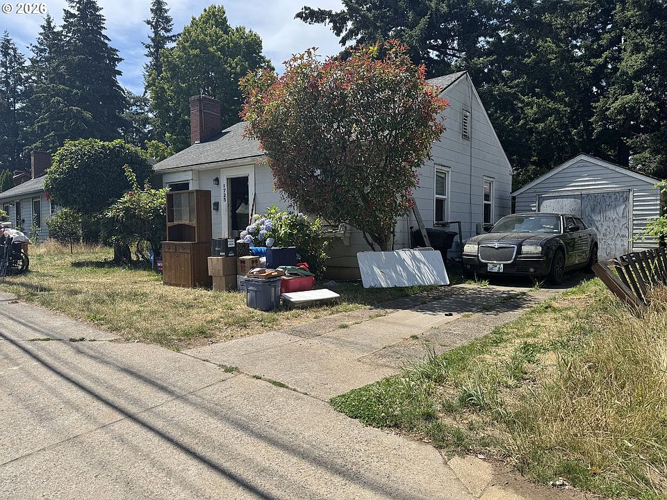 1st image of 1725 NE 102nd Ave