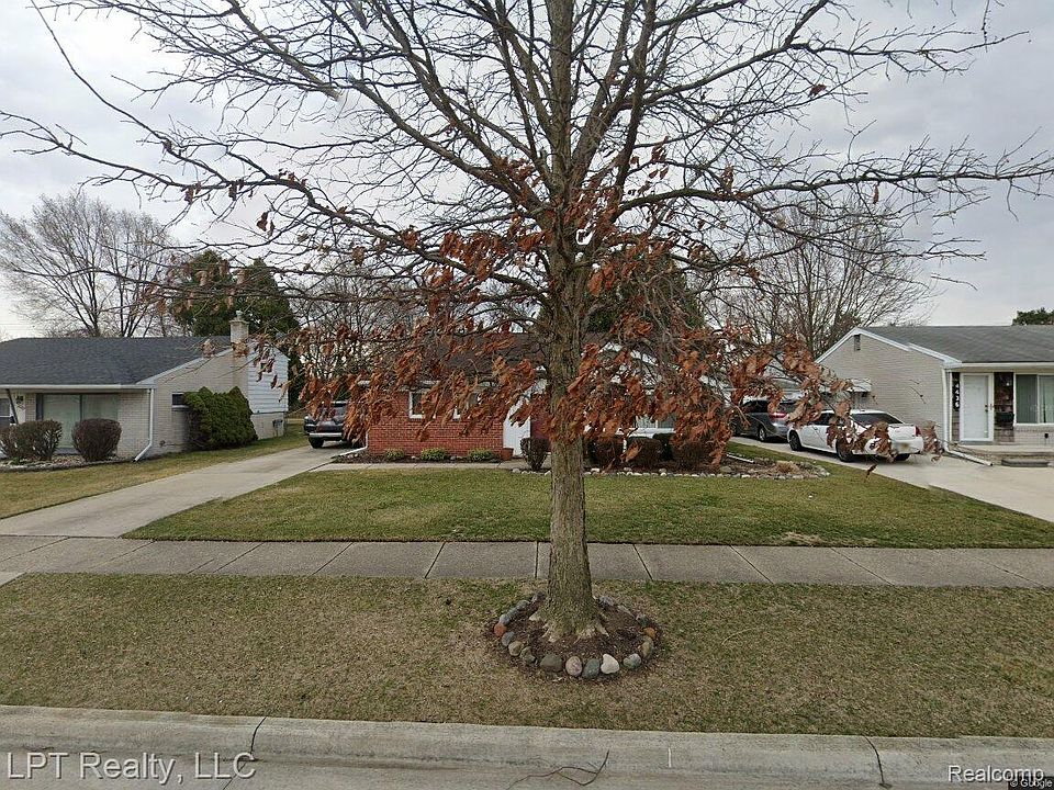 1st image of 4446 Buchanan Ave