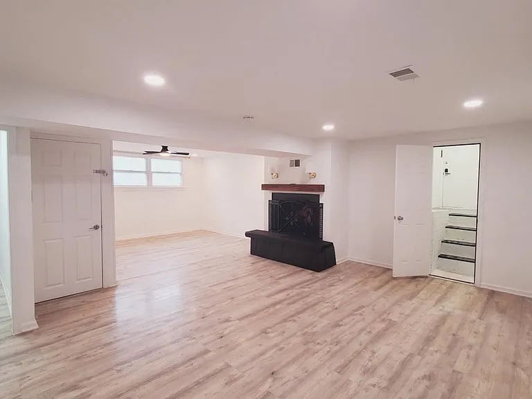 908 N York Rd — Photo 9