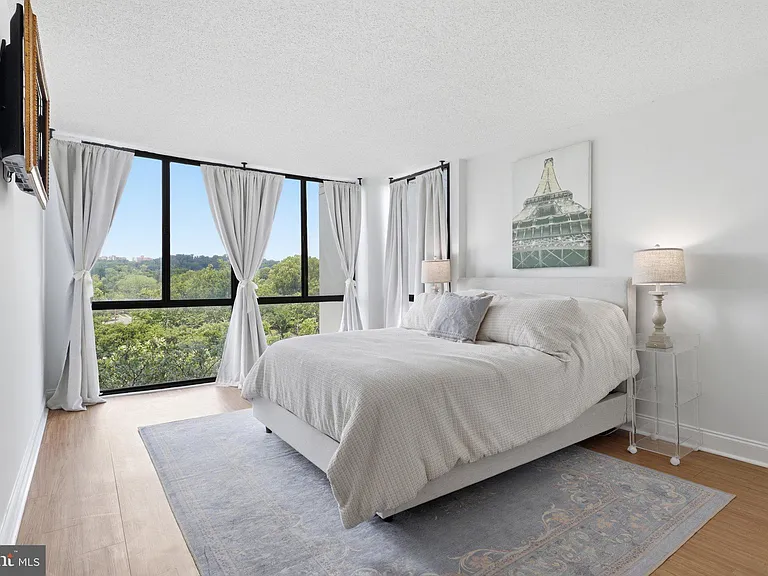 5300 Holmes Run Pkwy #607 — Photo 11