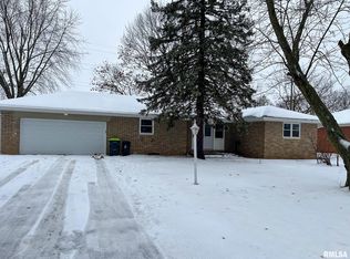 1128 W Walnut St, Chillicothe, IL