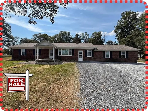4091 Campbellsville Rd, Hodgenville, KY 42748