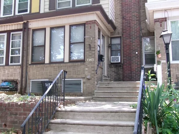 4124 Stirling St, Philadelphia, PA 19135
