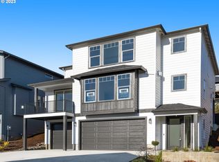 15571 SE Flavel St, Portland, OR 97236