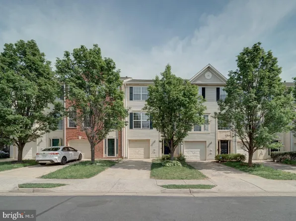 8241 Humphrey Ln, Manassas, VA 20109