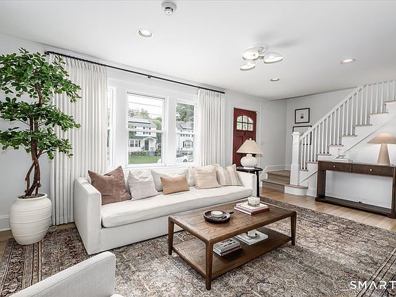 4th image of 46 Reynolds Drive