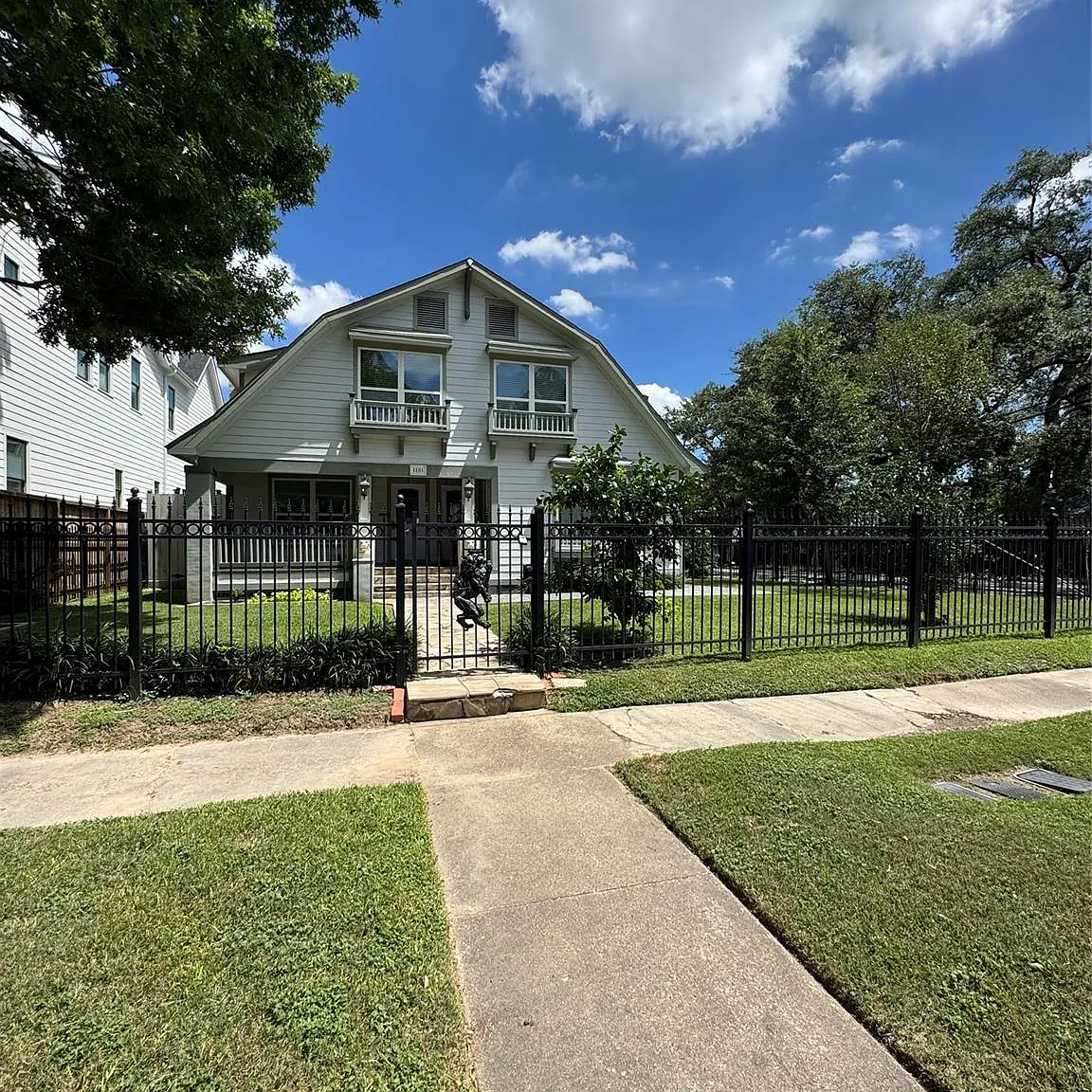1 bed, 1.0 bath, 800 sqft, $1,500 — Photo 2
