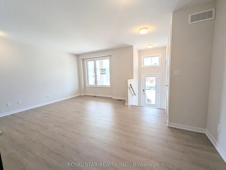 127 Beebalm Cres — Photo 3