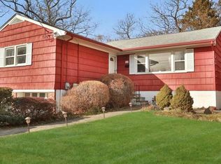 11 Muir Place, New Rochelle, NY 10801