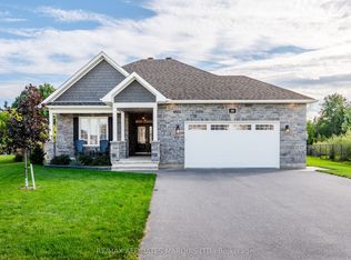 18 Hilda St, South Stormont, ON K0C 1P0