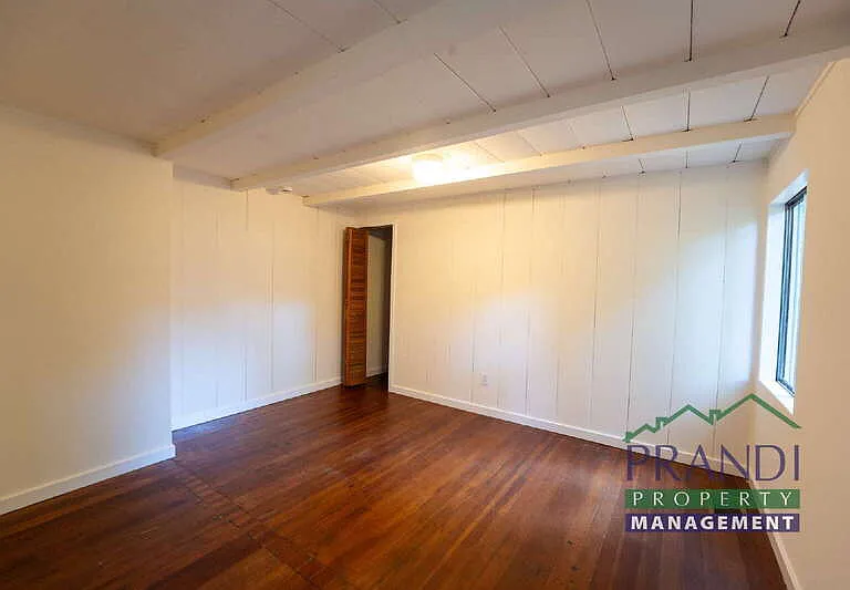 357 Forrest Ave — Photo 4