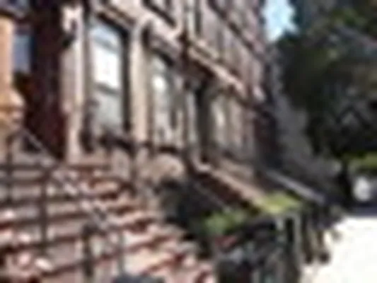 Rented by Link NY Realty | media 1