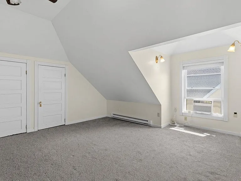 616 Hevey St — Photo 29