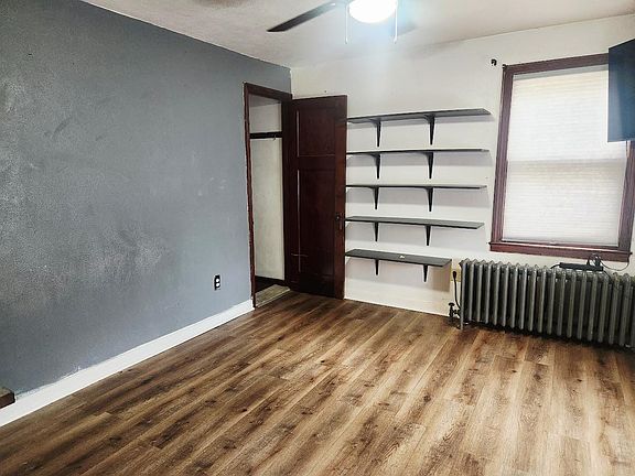 5th image of 118 W Arndt St