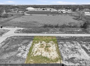 406 Gladiator Dr, Italy, TX 76651