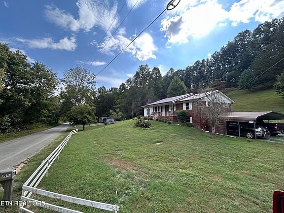 2nd image of 1926 Newman Hollow Rd
