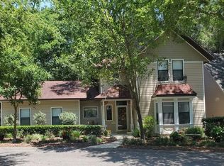 1021 NW 42nd Dr, Gainesville, FL 32605