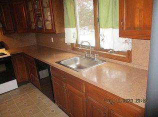 72 Media Ave, Waterbury, CT 06708