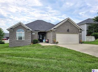 157 Tuscany Ln, Vine Grove, KY 40175