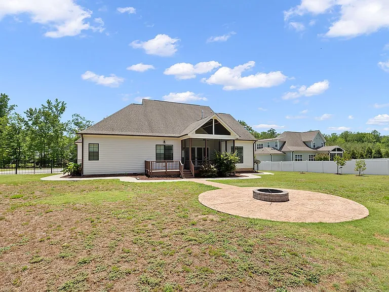 5601 Old Pearce Rd — Photo 56