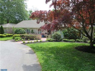 10 Bullens Ln, Wallingford, PA 19086