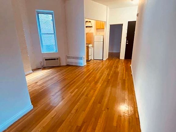 3rd image of 324 E 82nd St APT 5A