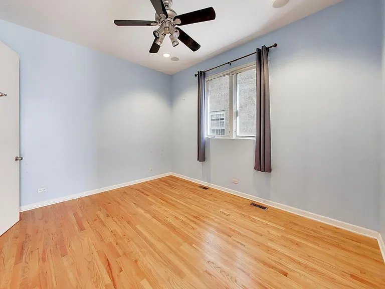 821 N Wood St #1 — Photo 14
