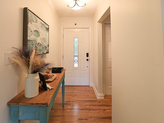 4th image of 328 Champion Hills Rd Unit 5E