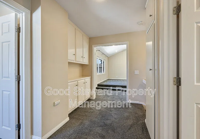 207 Los Padres Ln — Photo 32