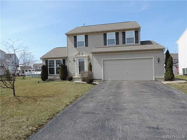 1st image of 11 Creekwood Dr