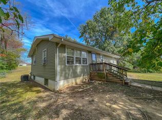 1017 W 13th St, Trenton, MO 64683