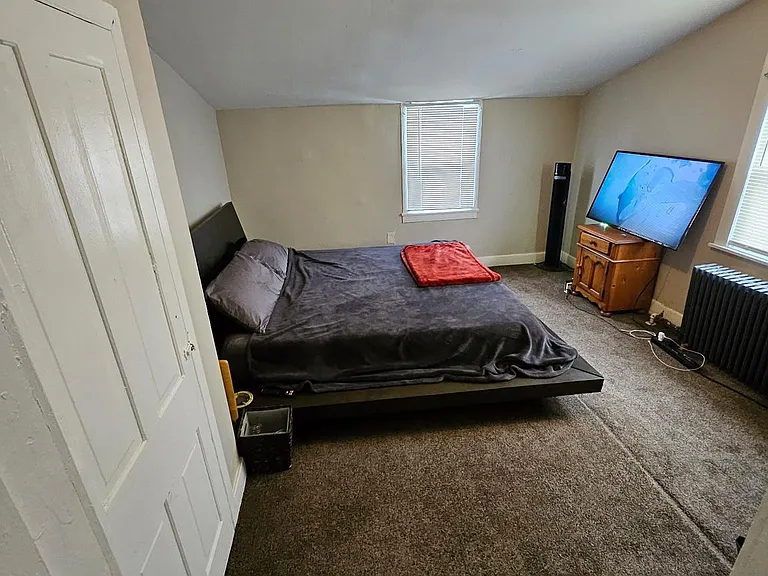 209 Mill St — Photo 7