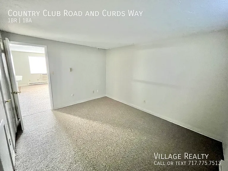 Country Club Rd — Photo 22