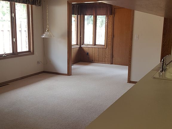 Family room/sun room