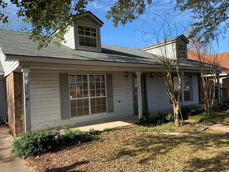 5248 Fieldcrest Ave — Photo 1