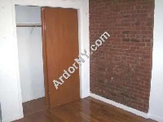 Rented by ArdorNY | media 18