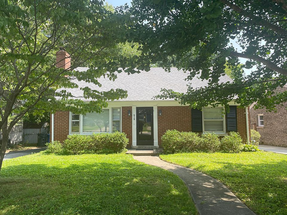 1st image of 515 Lone Oak Dr