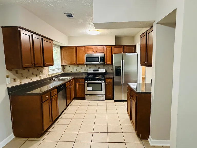 1763 San Gabriel Ave — Photo 19