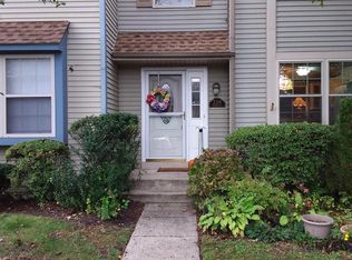 220 Carlton Ct, Thorofare, NJ 08086