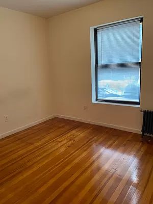 4th image of 217 E 86th St #2B