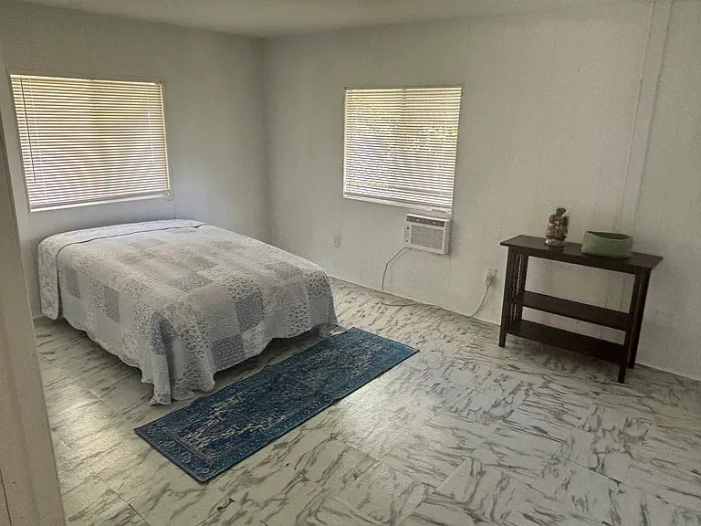 11904 Cove Pl — Photo 10