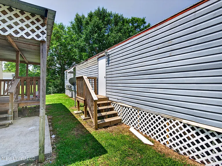 11213 Dobson Rd #5 — Photo 15