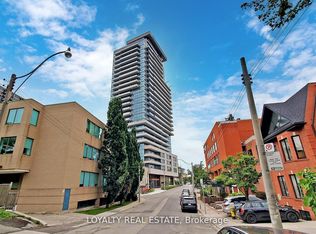 181 Bedford Rd #1002, Toronto, ON M5R 0C2