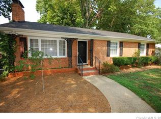 1615 Wensley Dr, Charlotte, NC 28210